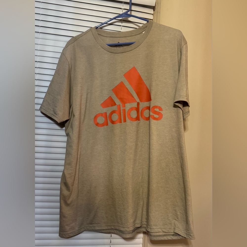 Adidas Men's Gray T-Shirt with Orange Logo